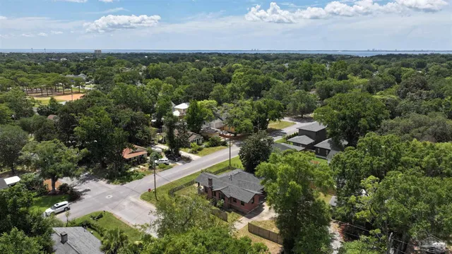 $429,999 | 2323 North 17th Avenue, Pensacola, FL 32503