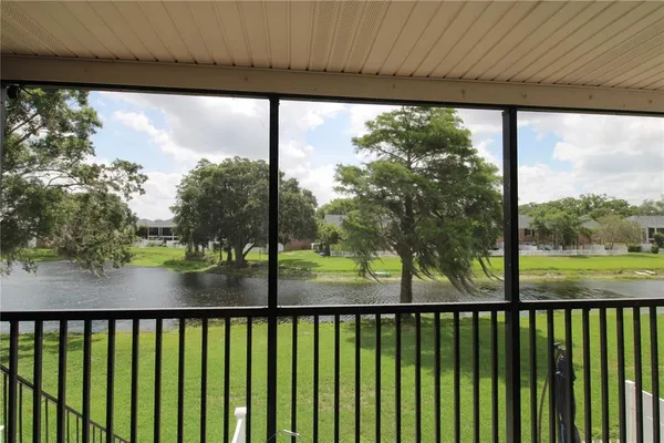 $1,350 | 13731 Juniper Blossom Drive, Unit 201, Tampa, FL 33618