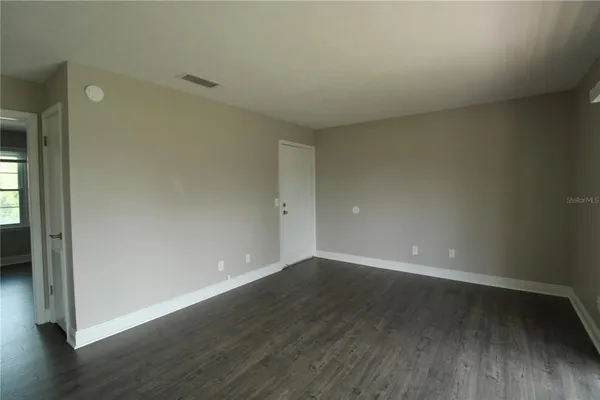 $1,350 | 13731 Juniper Blossom Drive, Unit 201, Tampa, FL 33618