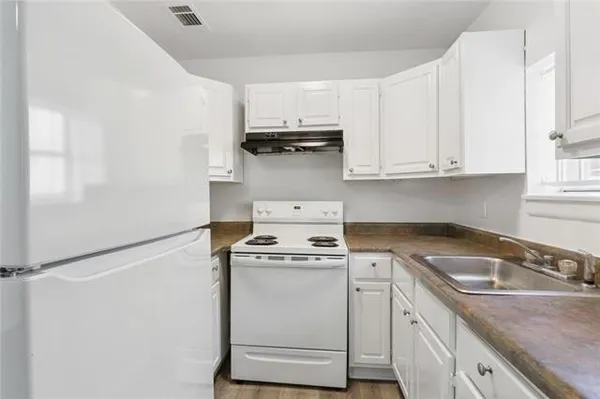 $1,400 | 827 Sixth Street, Unit A, New Orleans, LA 70115