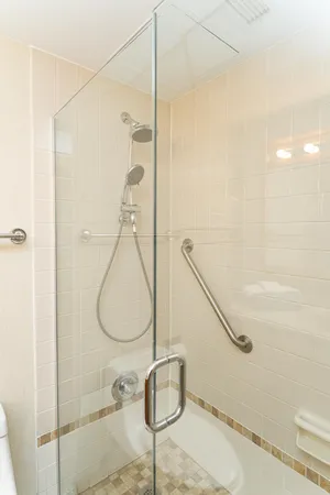 $205,000 | 220 Broadway Avenue South, Unit 1417, Rochester, MN 55904