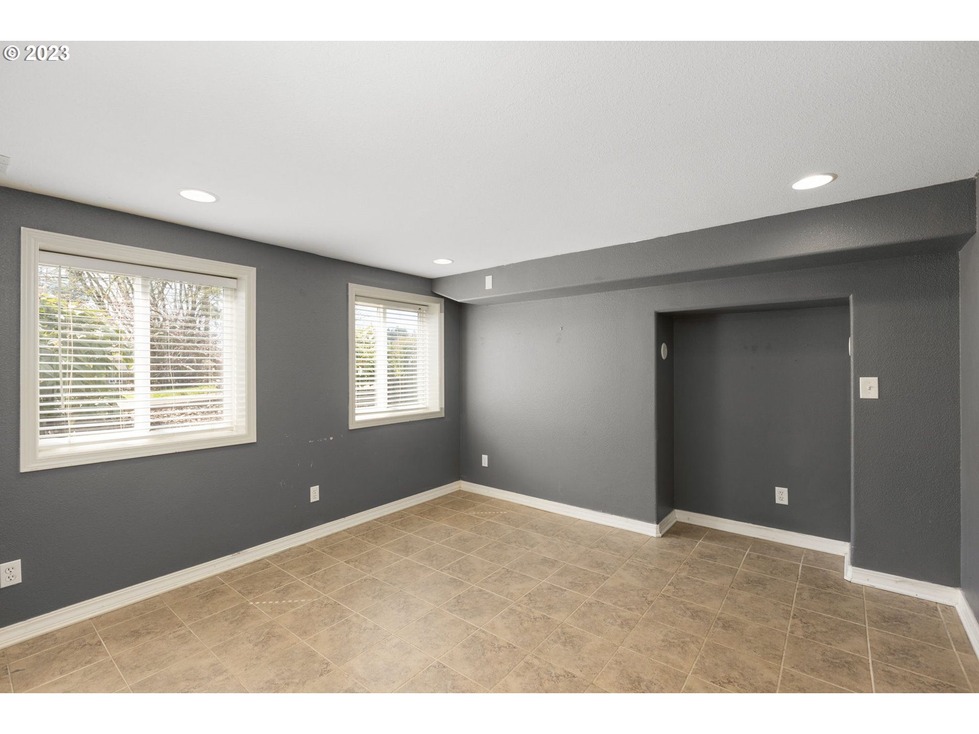 16400 Southeast Hagen Road Happy Valley, OR 97086 - Photo 24 of 45 Gallery Image 24