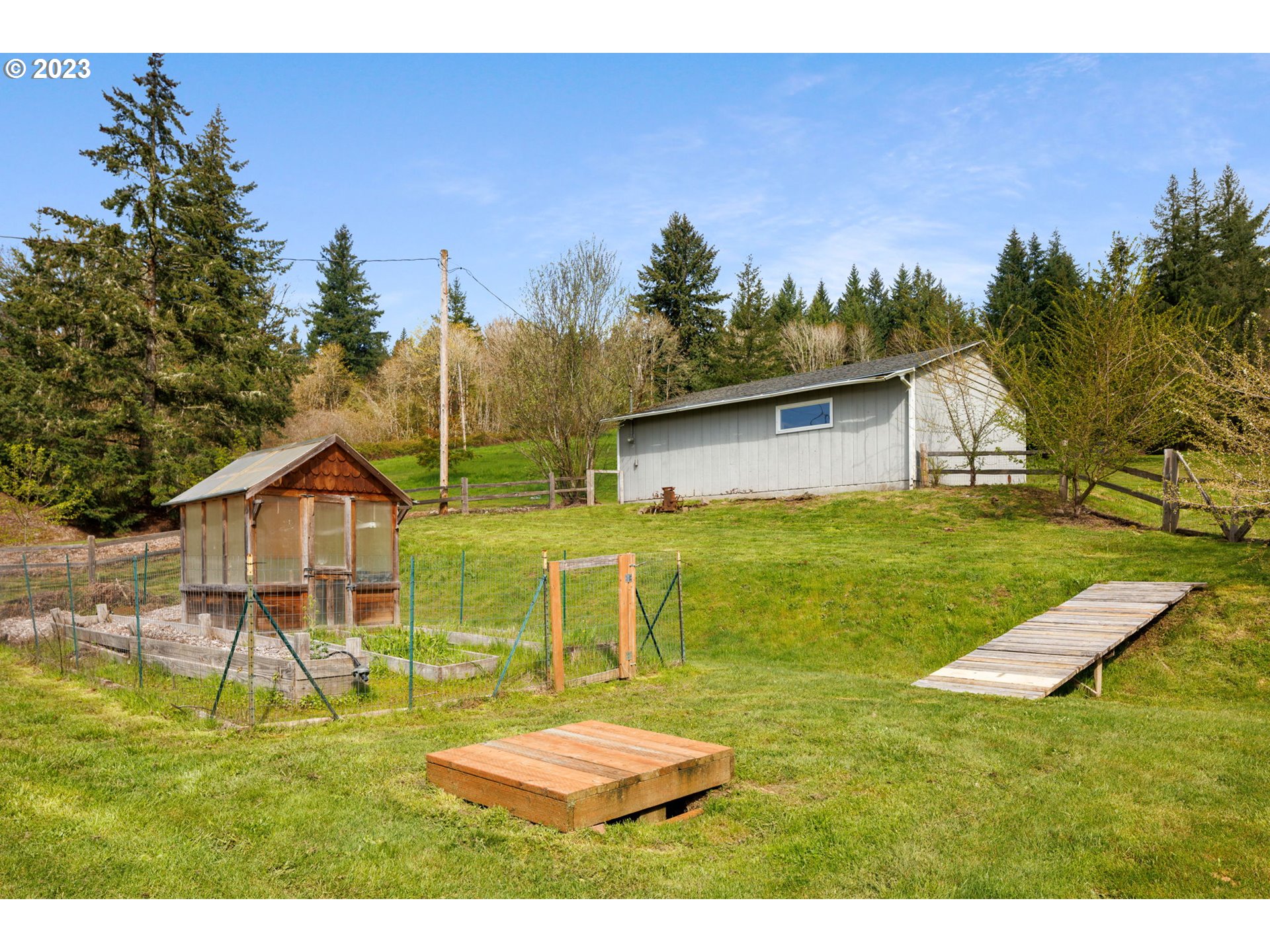 16400 Southeast Hagen Road Happy Valley, OR 97086 - Photo 31 of 45 Gallery Image 31