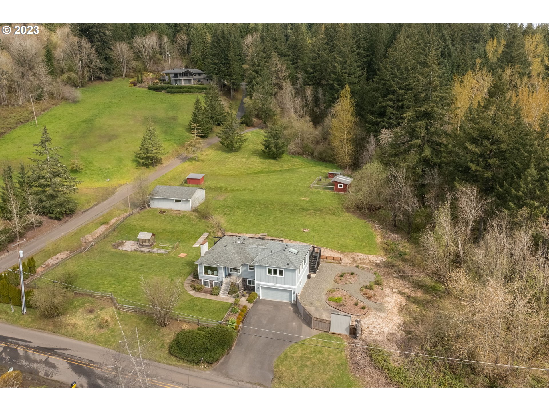 16400 Southeast Hagen Road Happy Valley, OR 97086 - Photo 38 of 45 Gallery Image 38
