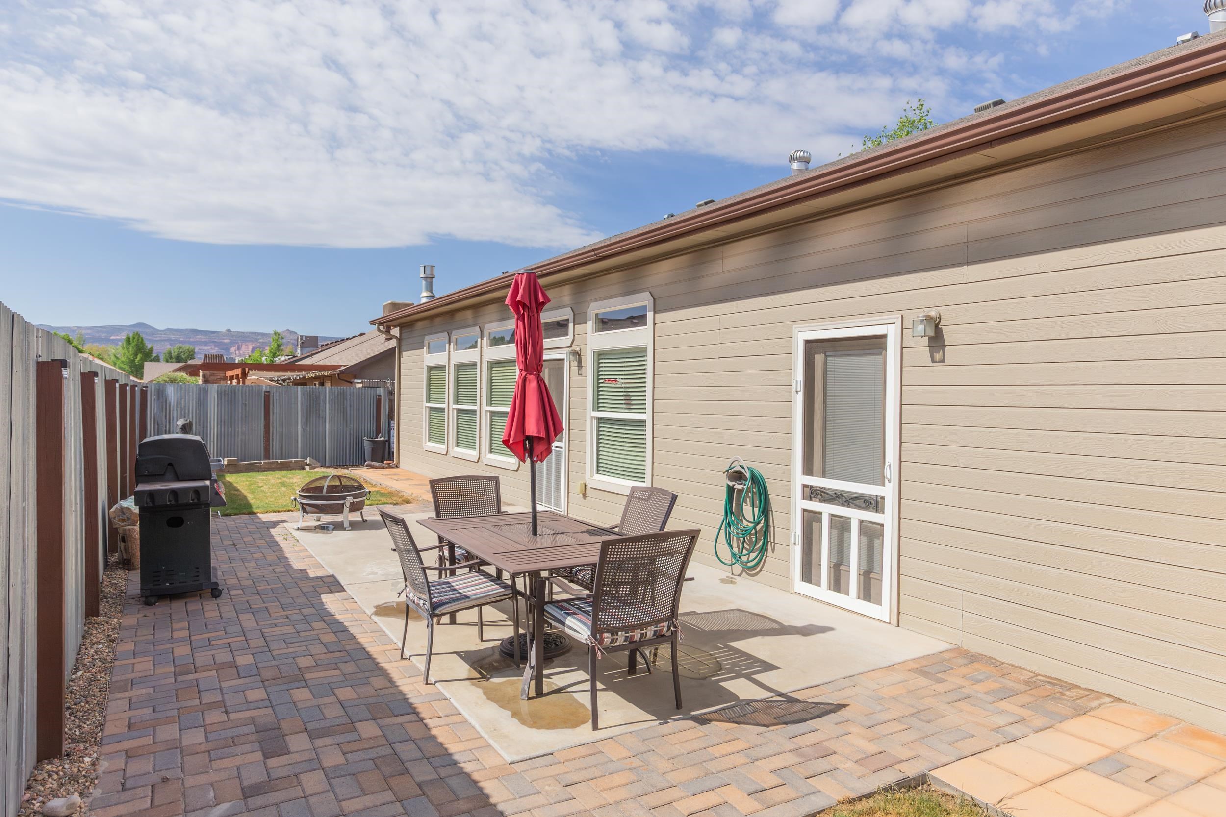 544 Hemlock Drive Fruita, CO 81521 - Photo 26 of 36 a outdoor space with furniture