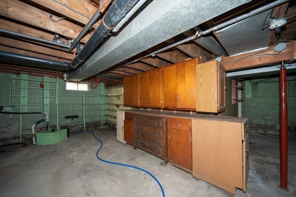 263 State Road Templeton, MA 01436 - Photo 22 of 31 a view of a garage