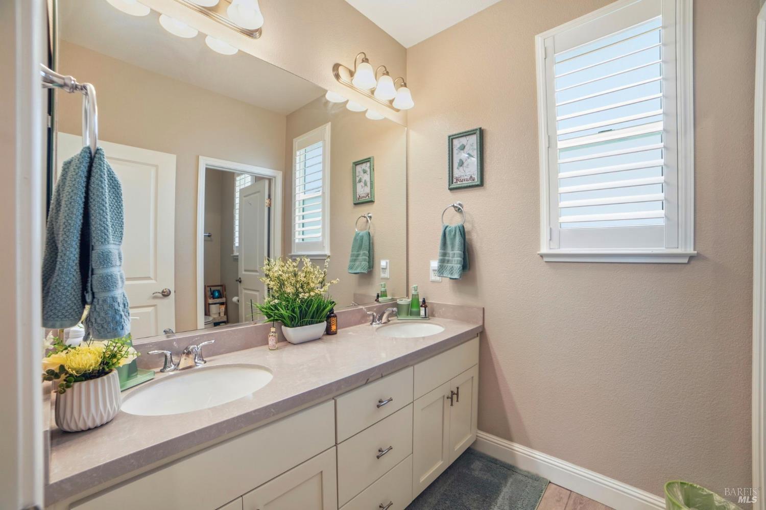 7750 Wildrose Way Rohnert Park, CA 94928 - Photo 32 of 40