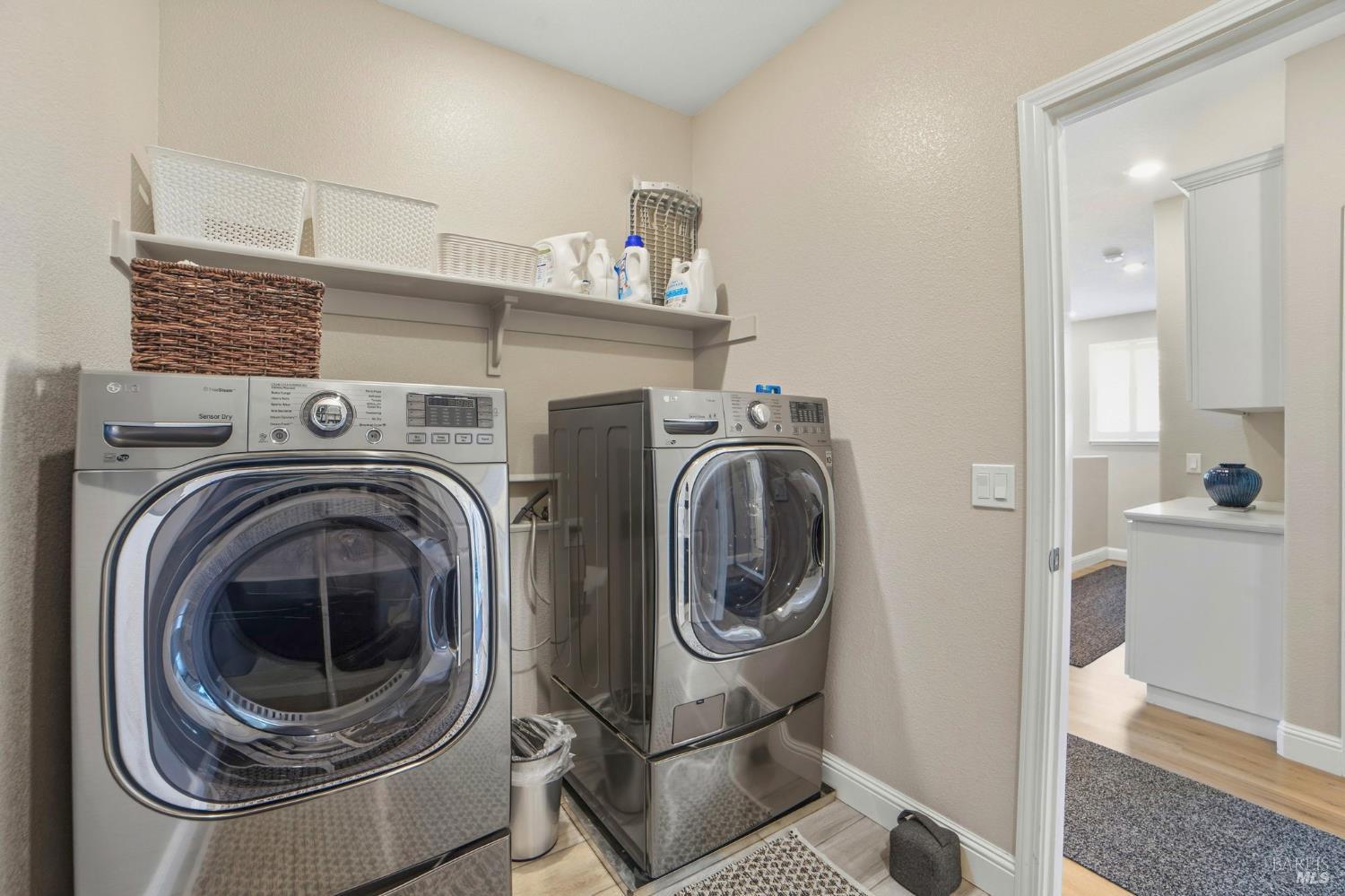 7750 Wildrose Way Rohnert Park, CA 94928 - Photo 33 of 40