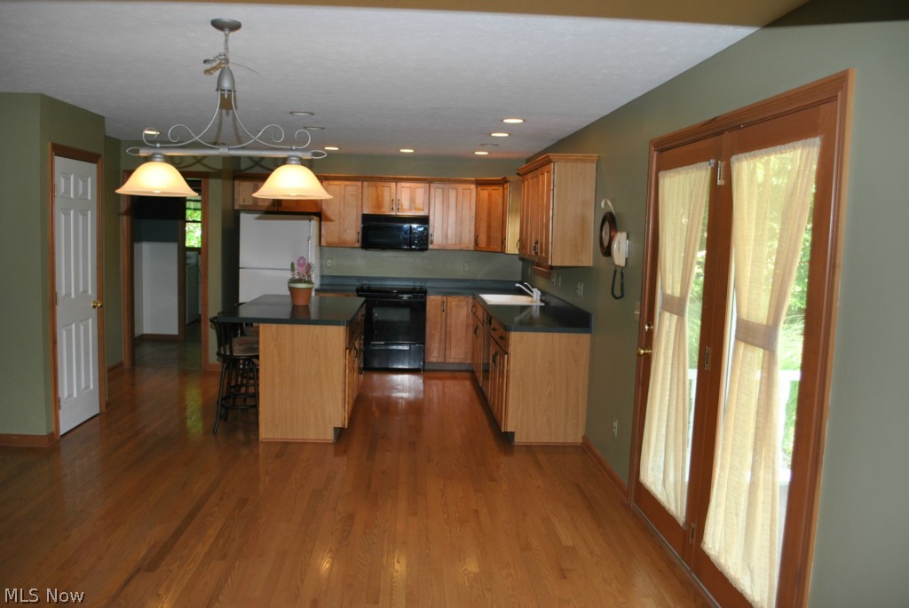 14901 Alexander Road Walton Hills, OH 44146 - Photo 9 of 19 Gallery Image 9