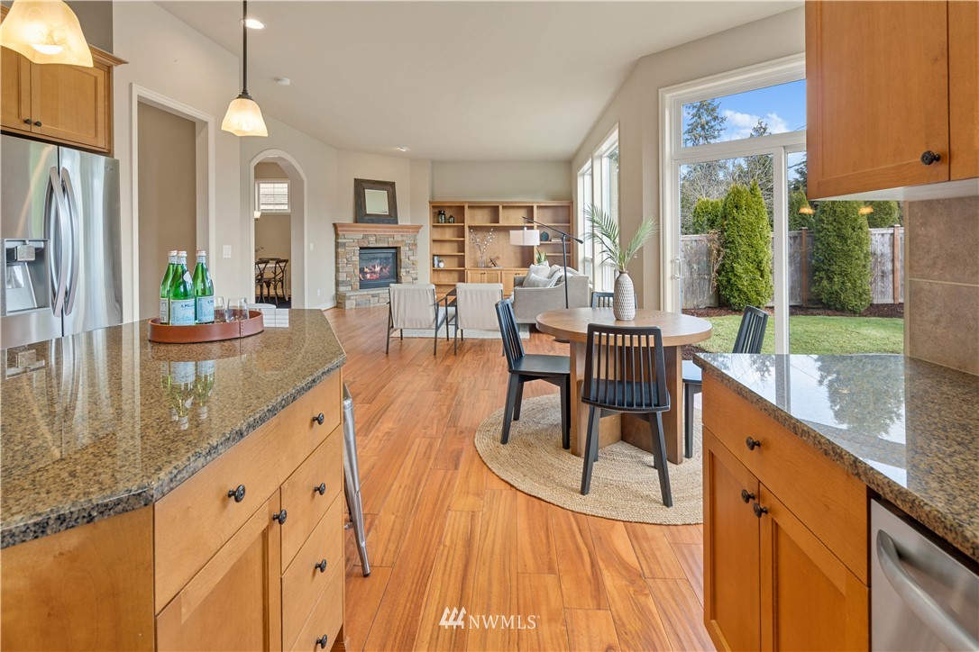 20206 86th Place Northeast Bothell, WA 98011 - Photo 8 of 36