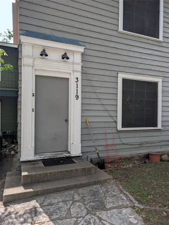 $1,900 | 3119 Tom Green Street, Unit 1, Austin, TX 78705