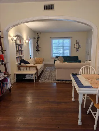 $1,900 | 3119 Tom Green Street, Unit 1, Austin, TX 78705