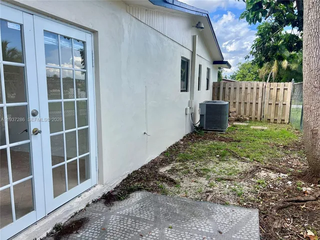 $3,500 | 11950 Southwest 199th Street, Unit 1, Miami, FL 33177