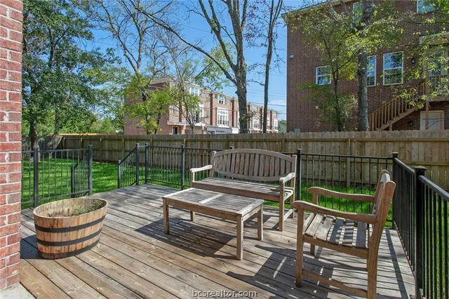 $3,250 | 203 Chimney Hill Circle, College Station, TX 77840