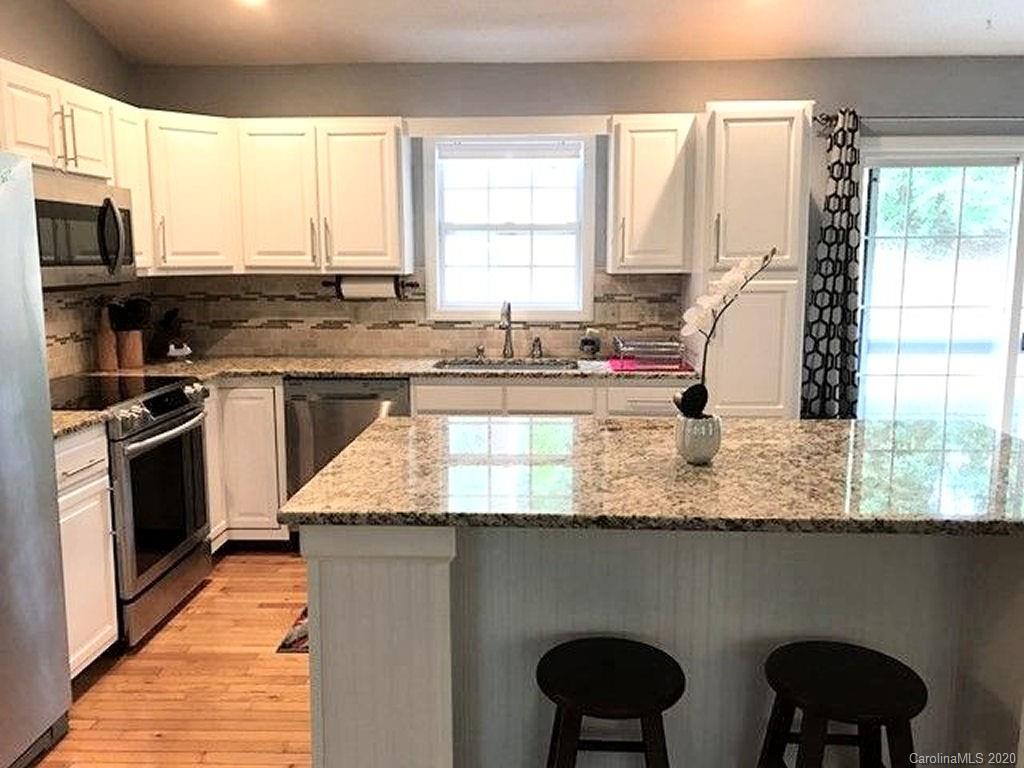 265 Berry Mountain Road Sylva, NC 28779 - Photo 14 of 29 Gallery Image 14