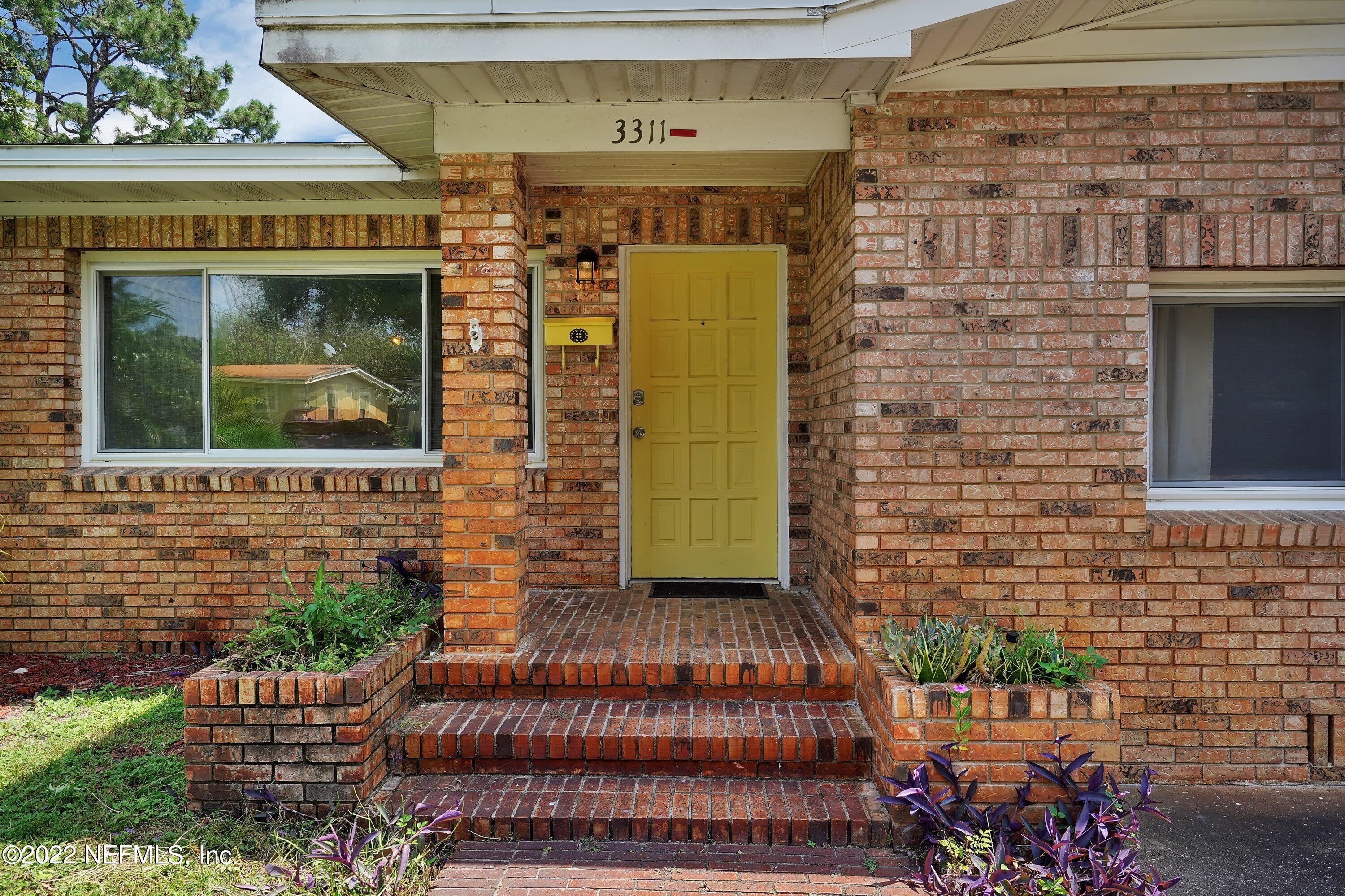 3311 Peeler Road Jacksonville, FL 32277 - Photo 2 of 39 005-3311PeelerRoad-Jacksonville-FL-32277