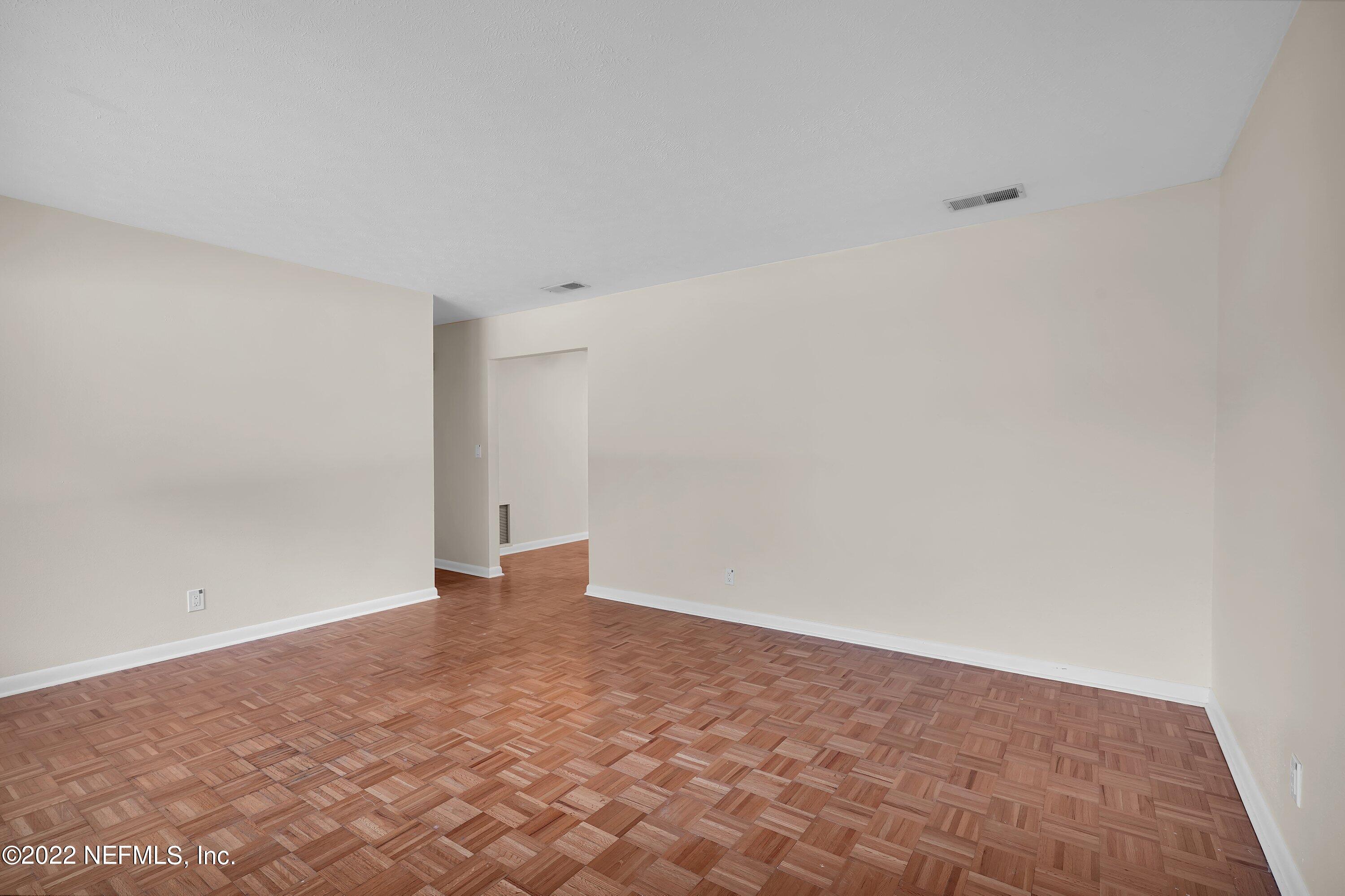 3311 Peeler Road Jacksonville, FL 32277 - Photo 9 of 39 006-3311PeelerRoad-Jacksonville-FL-32277