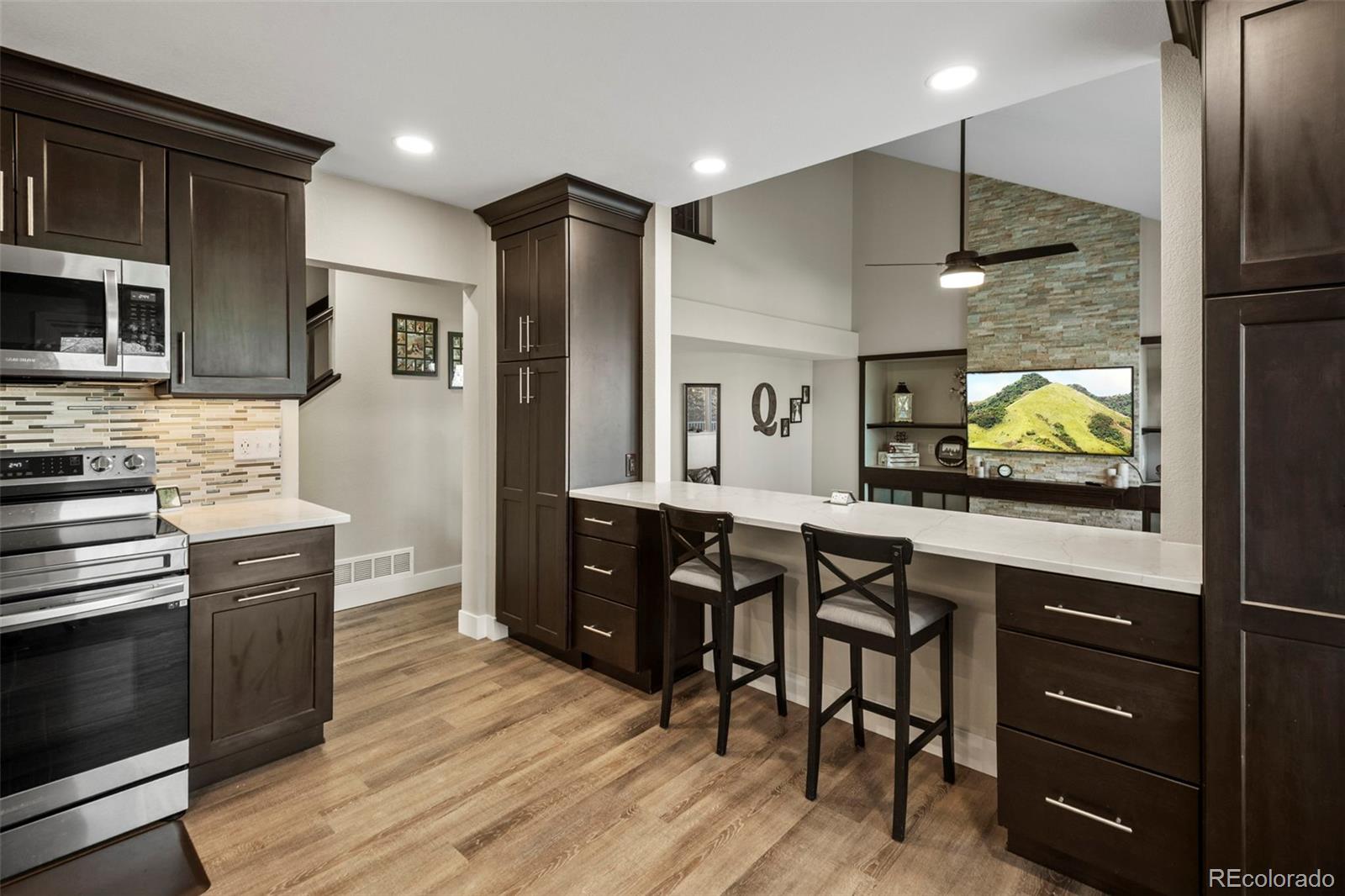 9158 Sugarstone Circle Highlands Ranch, CO 80130 - Photo 14 of 50