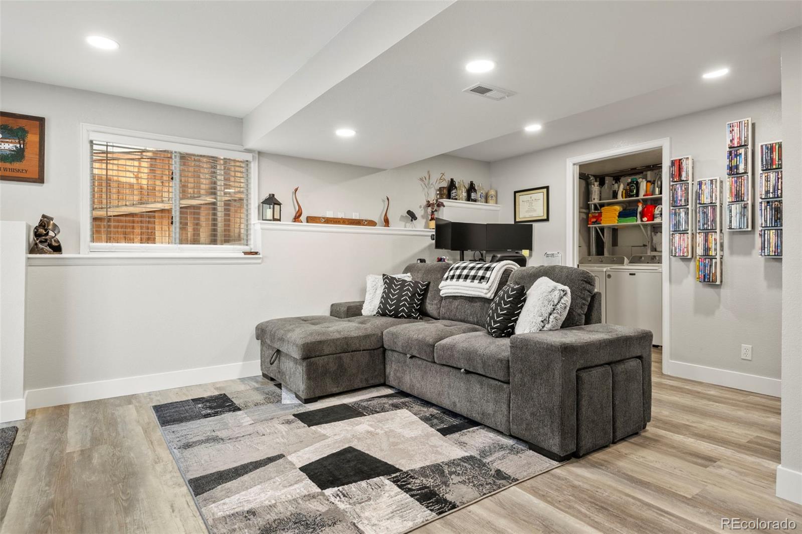 9158 Sugarstone Circle Highlands Ranch, CO 80130 - Photo 20 of 50