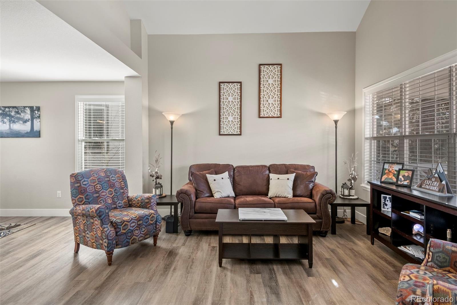 9158 Sugarstone Circle Highlands Ranch, CO 80130 - Photo 6 of 50