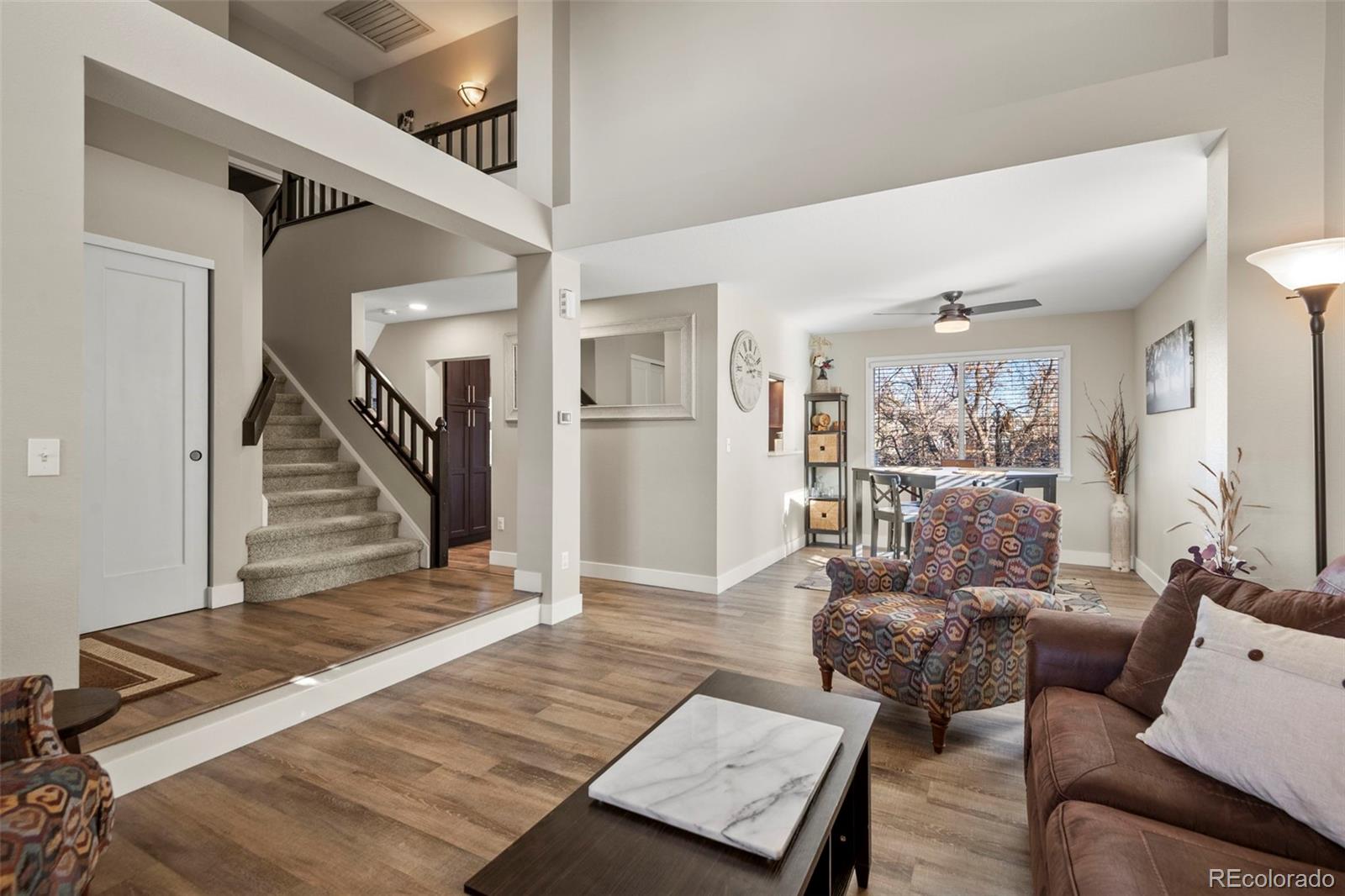 9158 Sugarstone Circle Highlands Ranch, CO 80130 - Photo 8 of 50