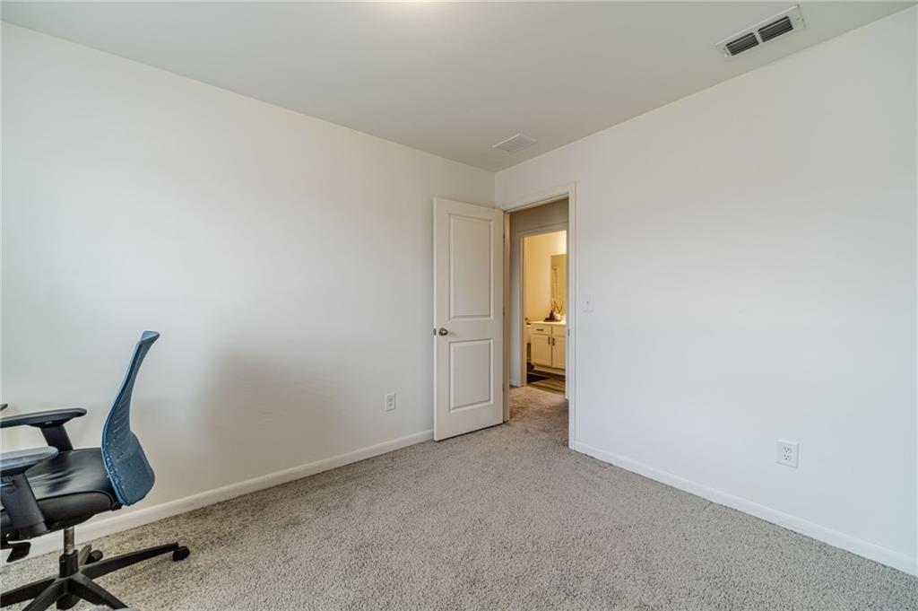 222 Knightsbridge Lane Winder, GA 30680 - Photo 16 of 39 a view of a room with gym equipment