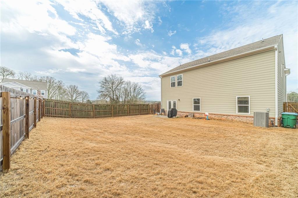 222 Knightsbridge Lane Winder, GA 30680 - Photo 35 of 39