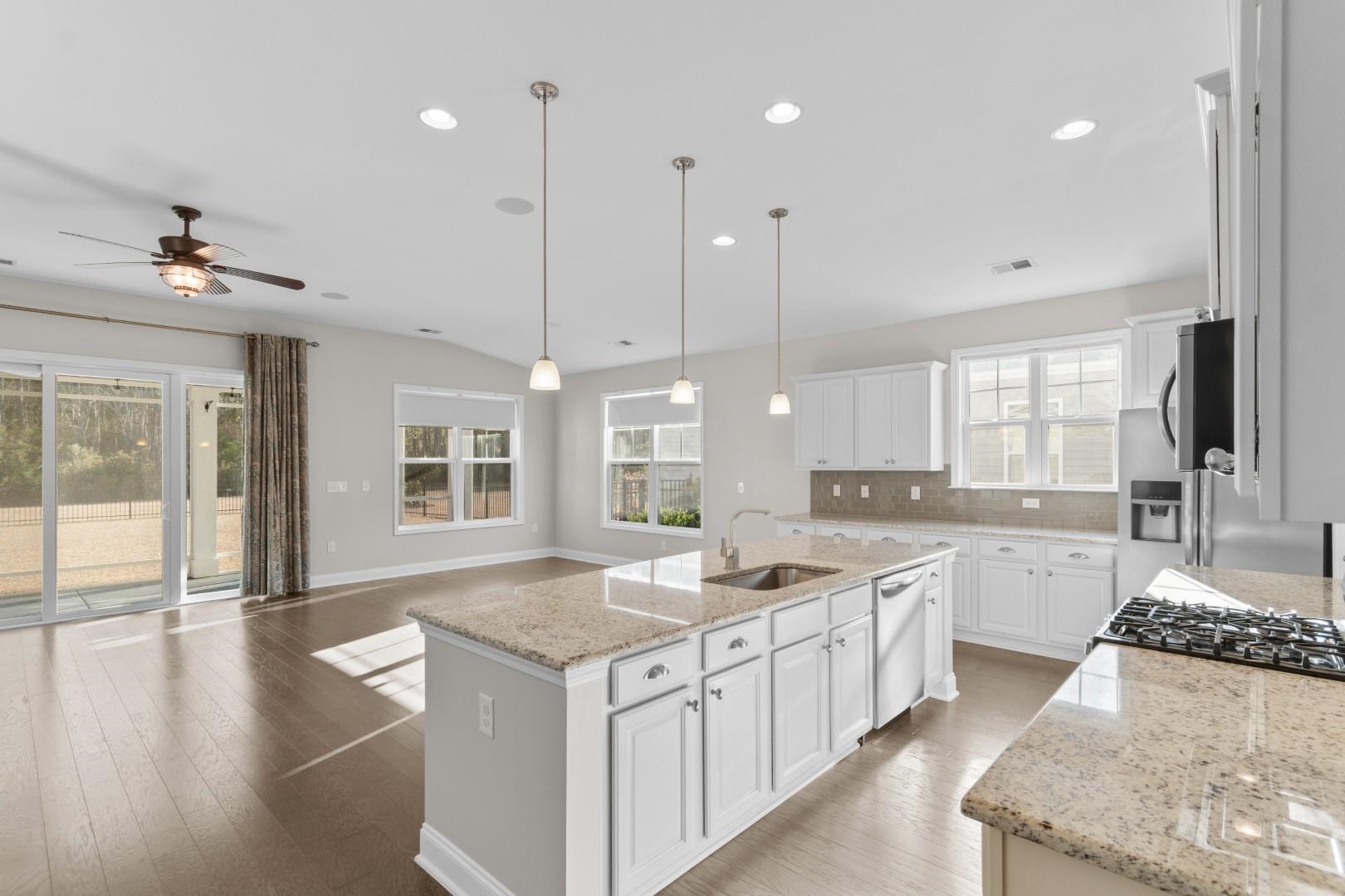 172 Viareggio Road Myrtle Beach, SC 29579 - Photo 4 of 41