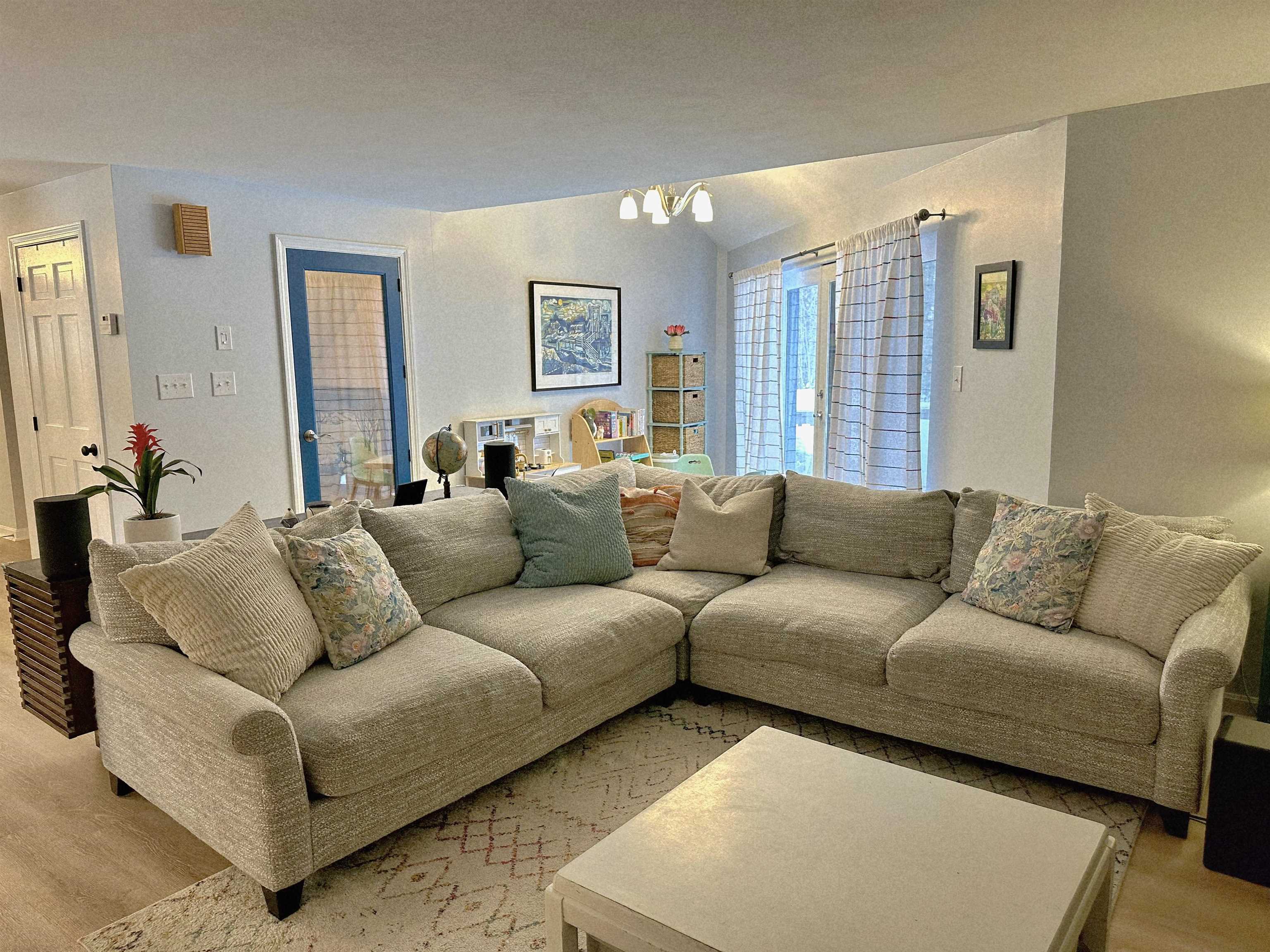 153 Coffin Road, Unit 5 Epping, NH 03042 - Photo 5 of 35