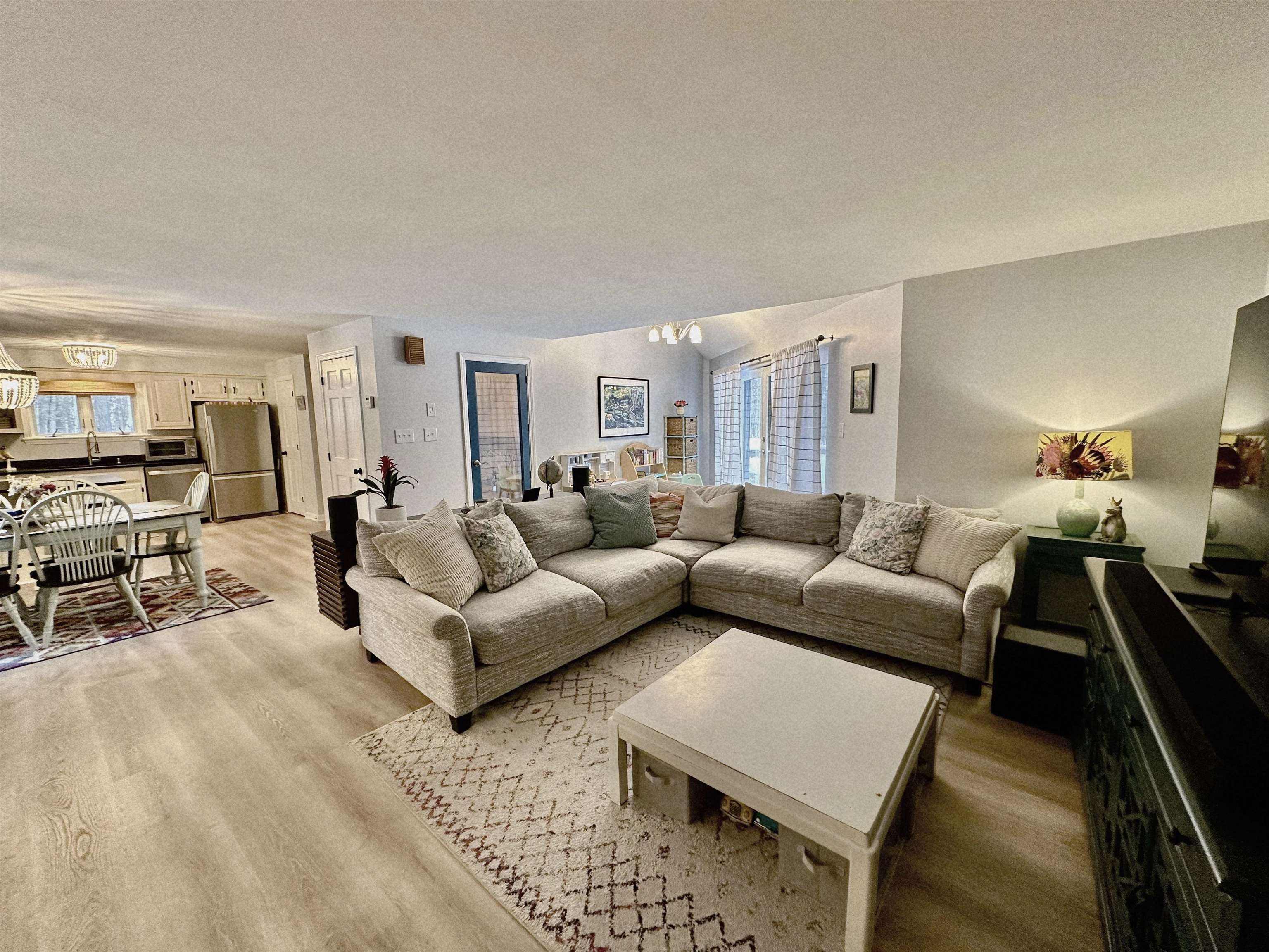 153 Coffin Road, Unit 5 Epping, NH 03042 - Photo 8 of 35