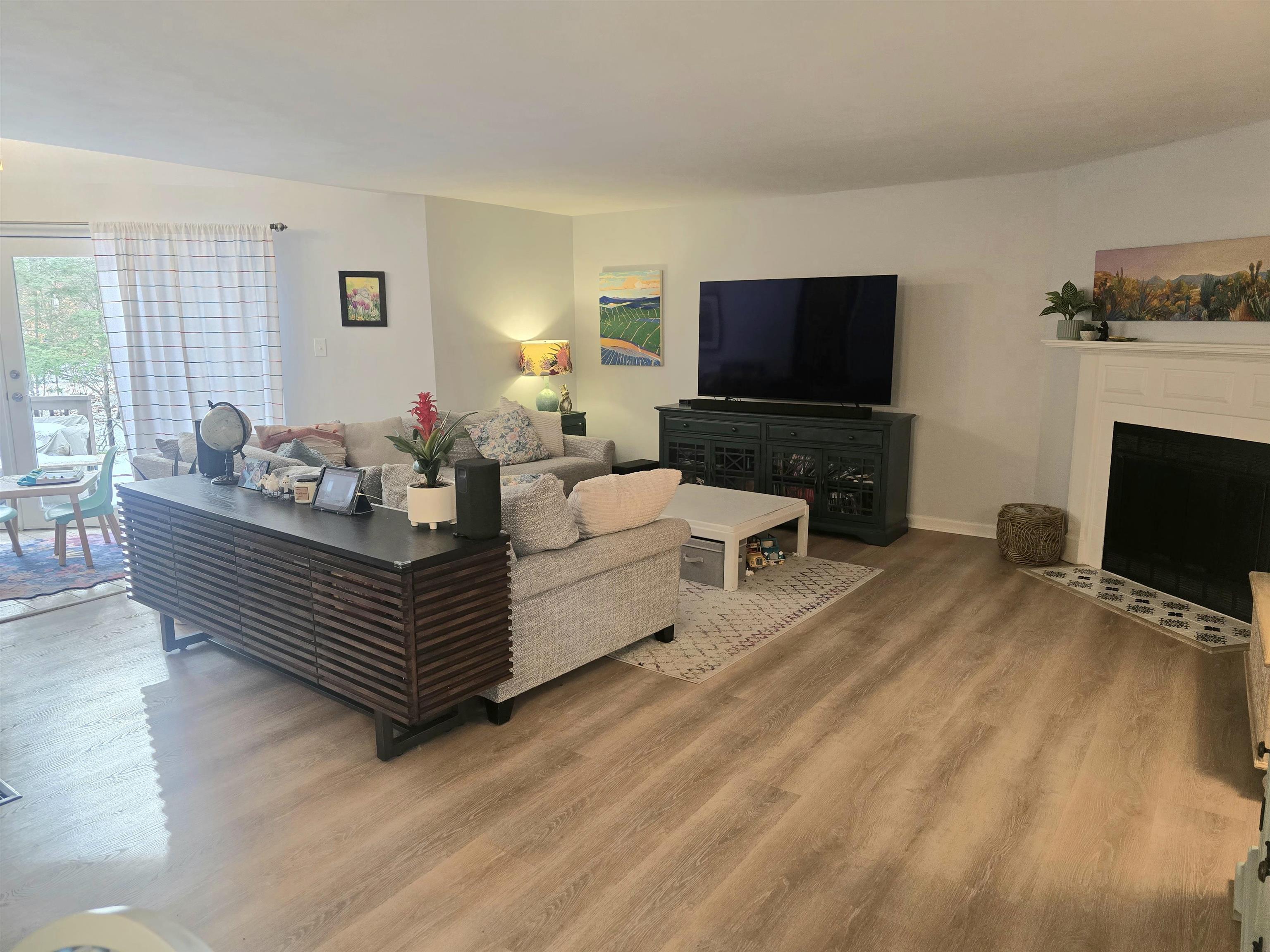 153 Coffin Road, Unit 5 Epping, NH 03042 - Photo 10 of 35