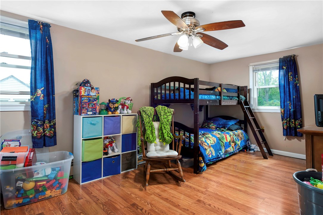 607 Mendon Road Woonsocket, RI 02895 - Photo 17 of 21