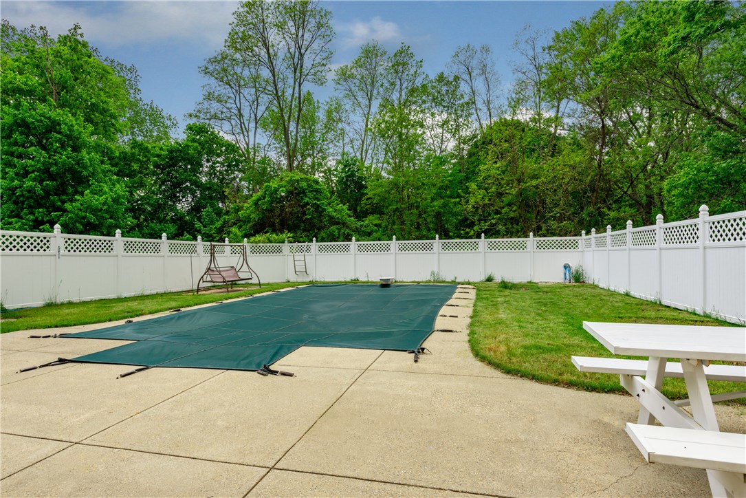 607 Mendon Road Woonsocket, RI 02895 - Photo 19 of 21