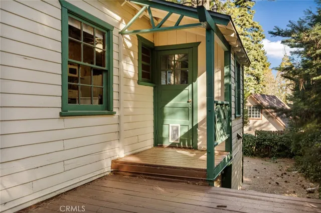 a view of a large building