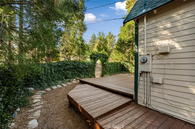 $299,000 | 26370 Alpine Lane, Twin Peaks, CA 92391