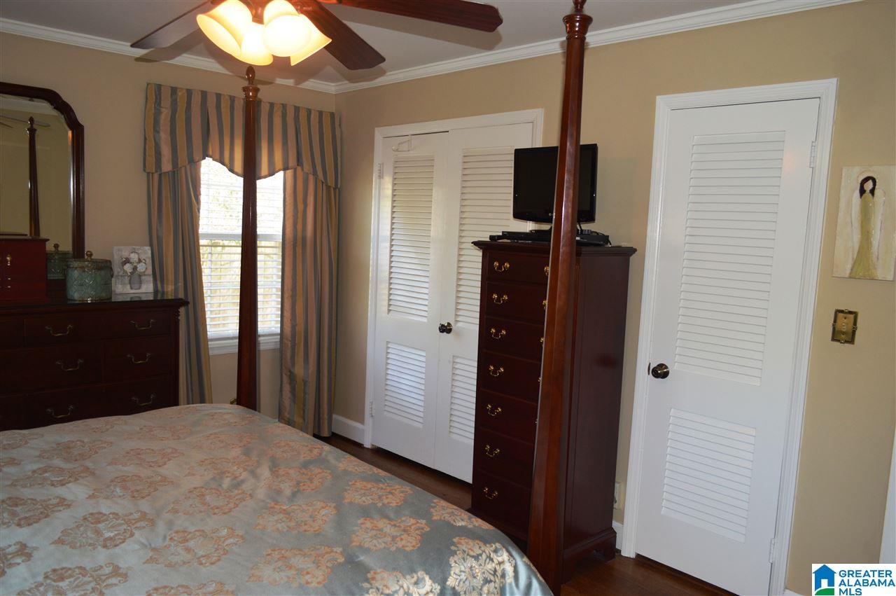 3936 Forest Avenue Birmingham, AL 35213 - Photo 19 of 45