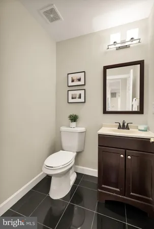 $1,775,000 | 2170 21st Court North, Arlington, VA 22201