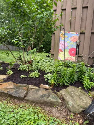 $315,900 | 2005 East Poplarwood Court, Rockville, IN 47872