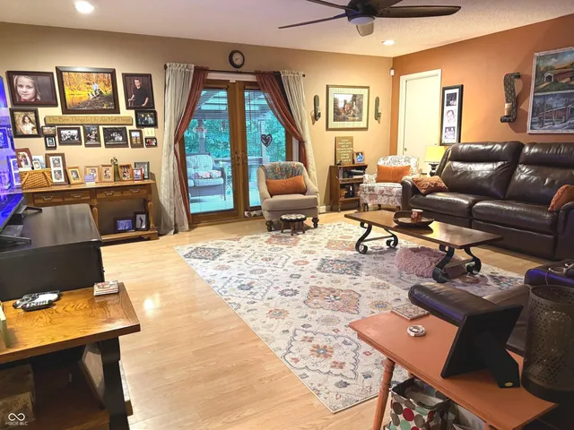 $315,900 | 2005 East Poplarwood Court, Rockville, IN 47872