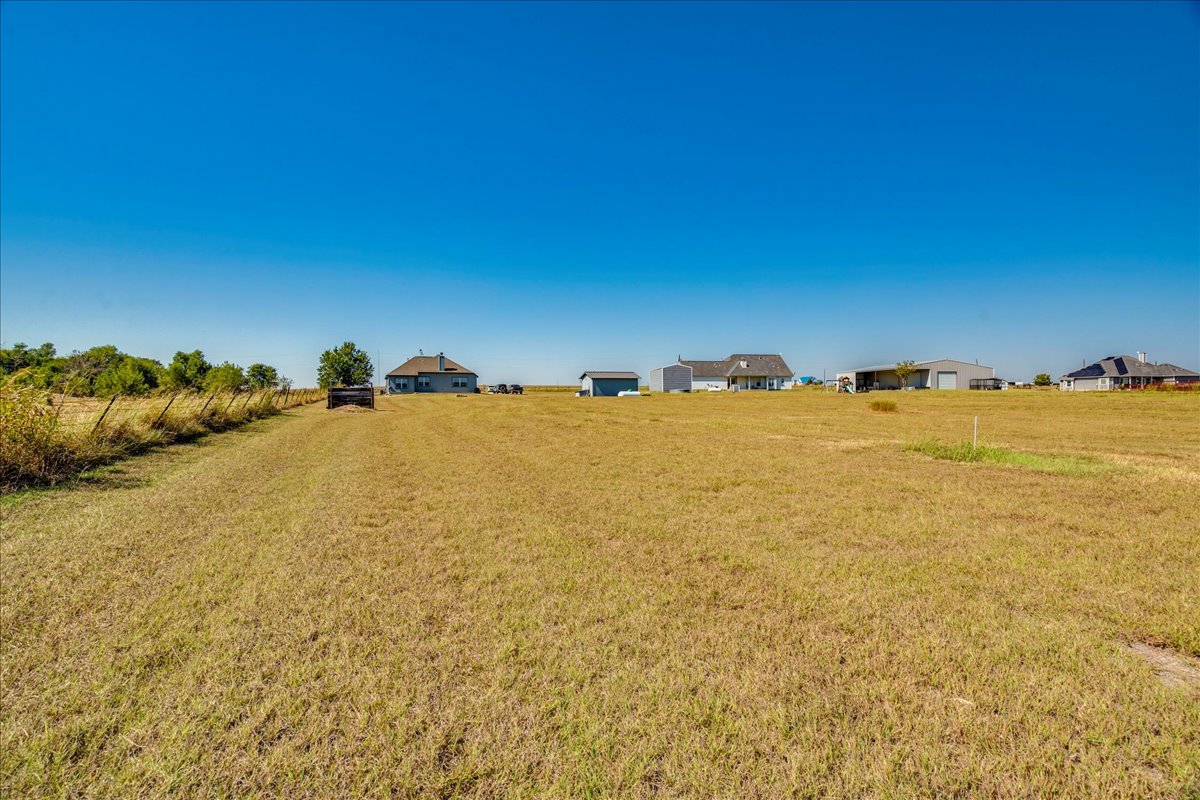 909 County Road 342 Granger, TX 76530 - Photo 30 of 37