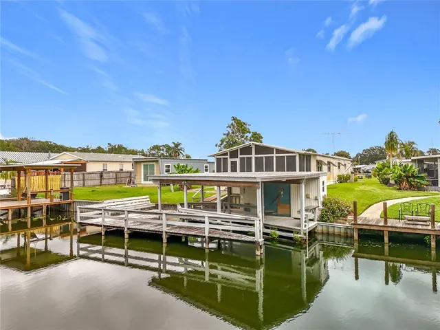 $214,900 | 25933 Zinnia Lane, Astatula, FL 34705