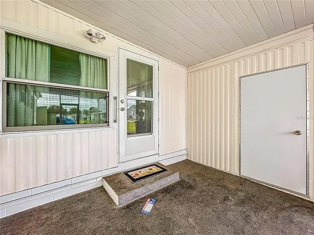 $214,900 | 25933 Zinnia Lane, Astatula, FL 34705