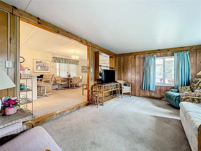 $214,900 | 25933 Zinnia Lane, Astatula, FL 34705