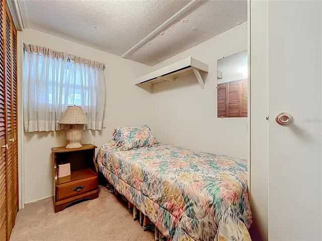 $214,900 | 25933 Zinnia Lane, Astatula, FL 34705