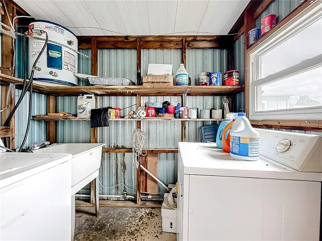 $214,900 | 25933 Zinnia Lane, Astatula, FL 34705