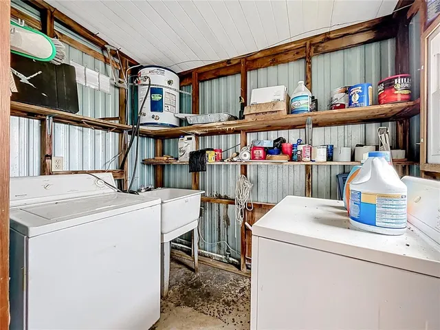 $214,900 | 25933 Zinnia Lane, Astatula, FL 34705