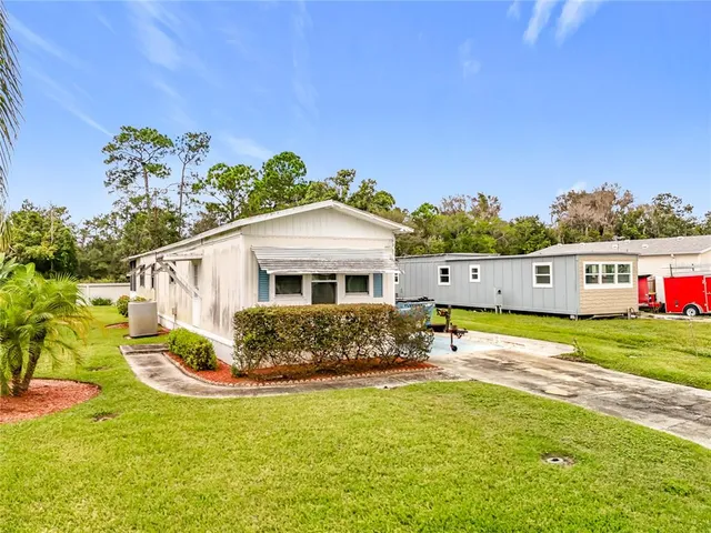 $214,900 | 25933 Zinnia Lane, Astatula, FL 34705