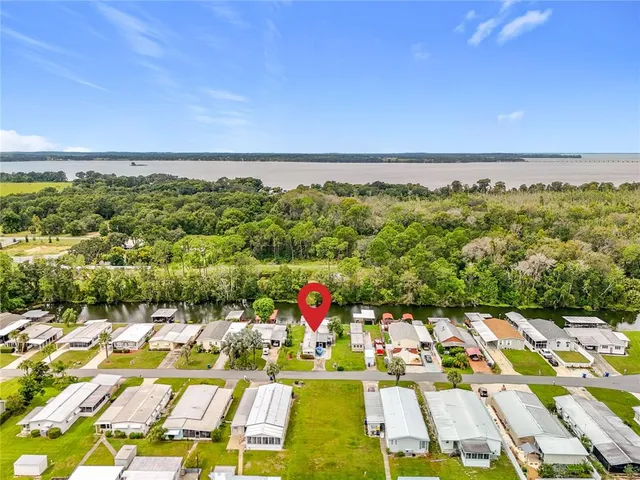 $214,900 | 25933 Zinnia Lane, Astatula, FL 34705