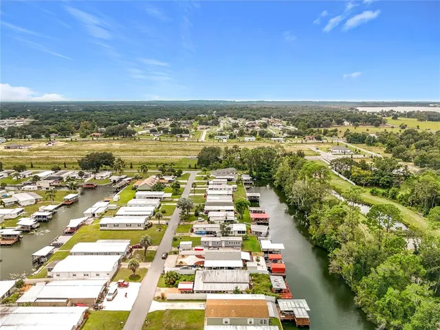 $214,900 | 25933 Zinnia Lane, Astatula, FL 34705