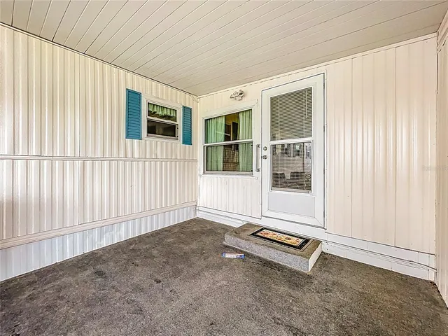 $214,900 | 25933 Zinnia Lane, Astatula, FL 34705